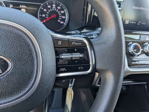 Used 2021 Kia Sorento LX image 30