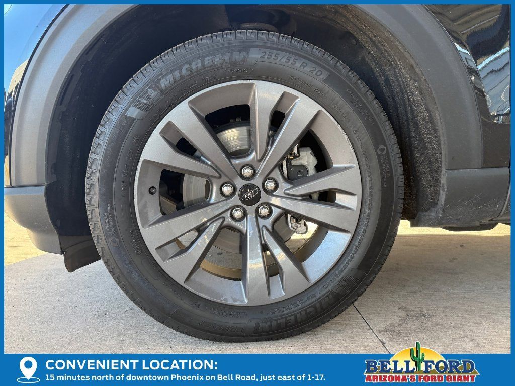 Used 2023 Ford Explorer XLT w/ Equipment Group 202A AWD/4WD image 6