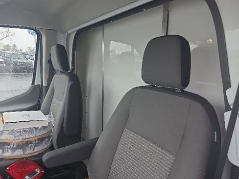 New 2026 Ford Transit 350 w/ Interior Upgrade Package RWD image 29