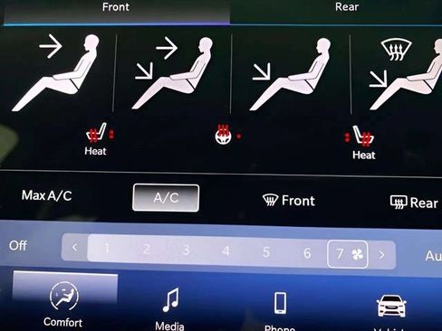 Used 2025 Chrysler Pacifica Select FWD image 47