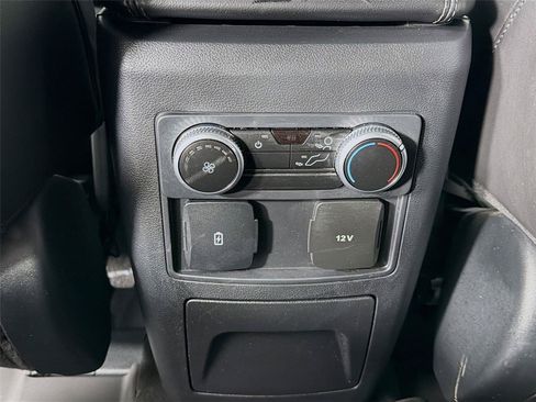 Used 2024 Ford Explorer XLT w/ Equipment Group 202A AWD/4WD image 28