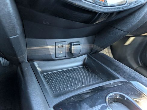 Used 2015 Nissan Rogue SL w/ SL Premium Package image 28