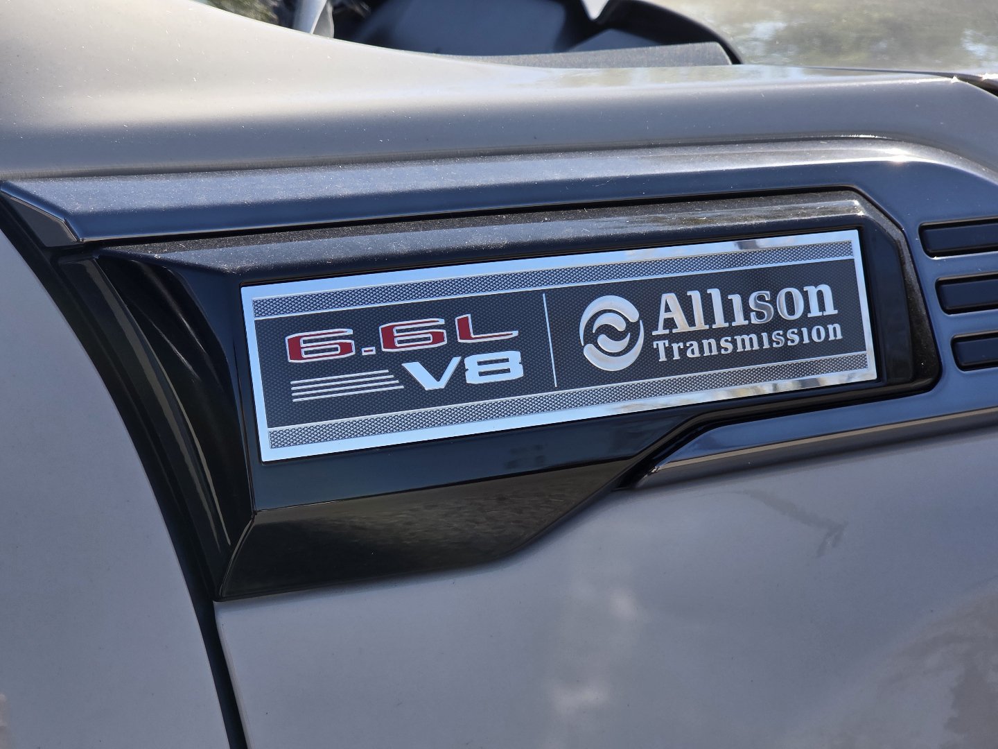 New 2026 GMC Sierra 2500 AT4 AWD/4WD image 21