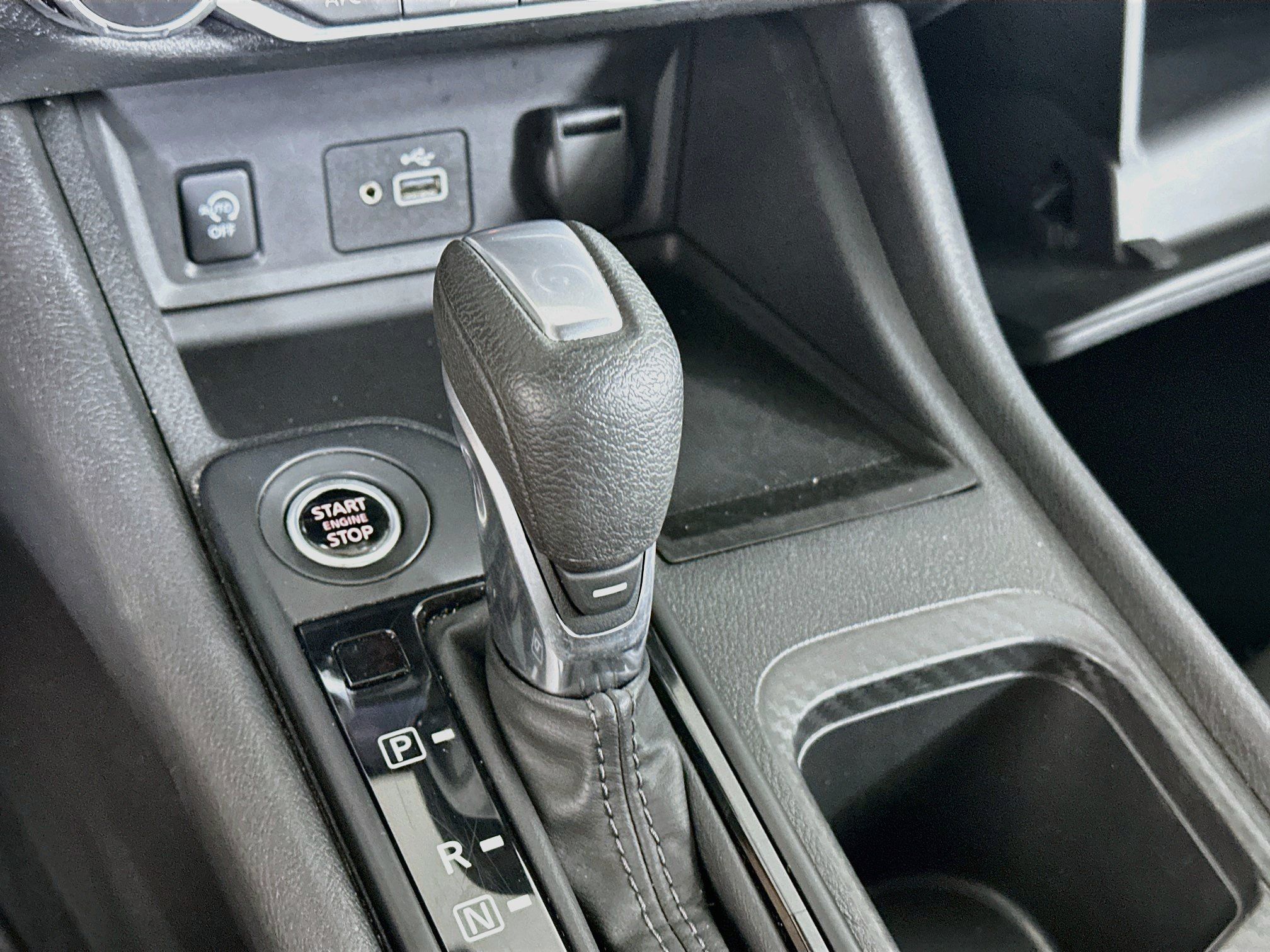 Used 2025 Nissan Sentra S FWD image 24