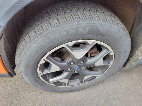 Used 2019 Subaru Crosstrek 2.0i Premium image 10