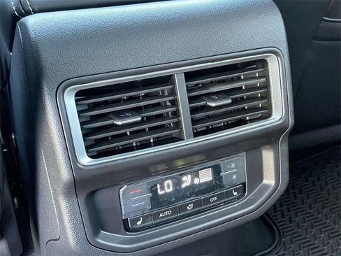 New 2026 Volkswagen Atlas SEL image 17