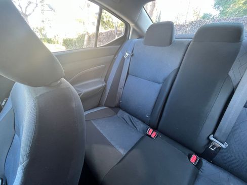 Used 2025 Nissan Versa SV image 37