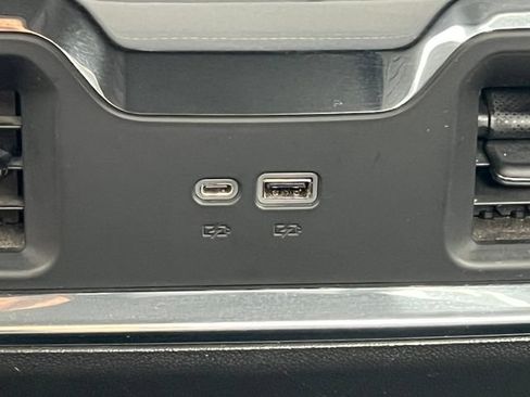 Certified 2023 GMC Sierra 1500 Elevation AWD/4WD image 41