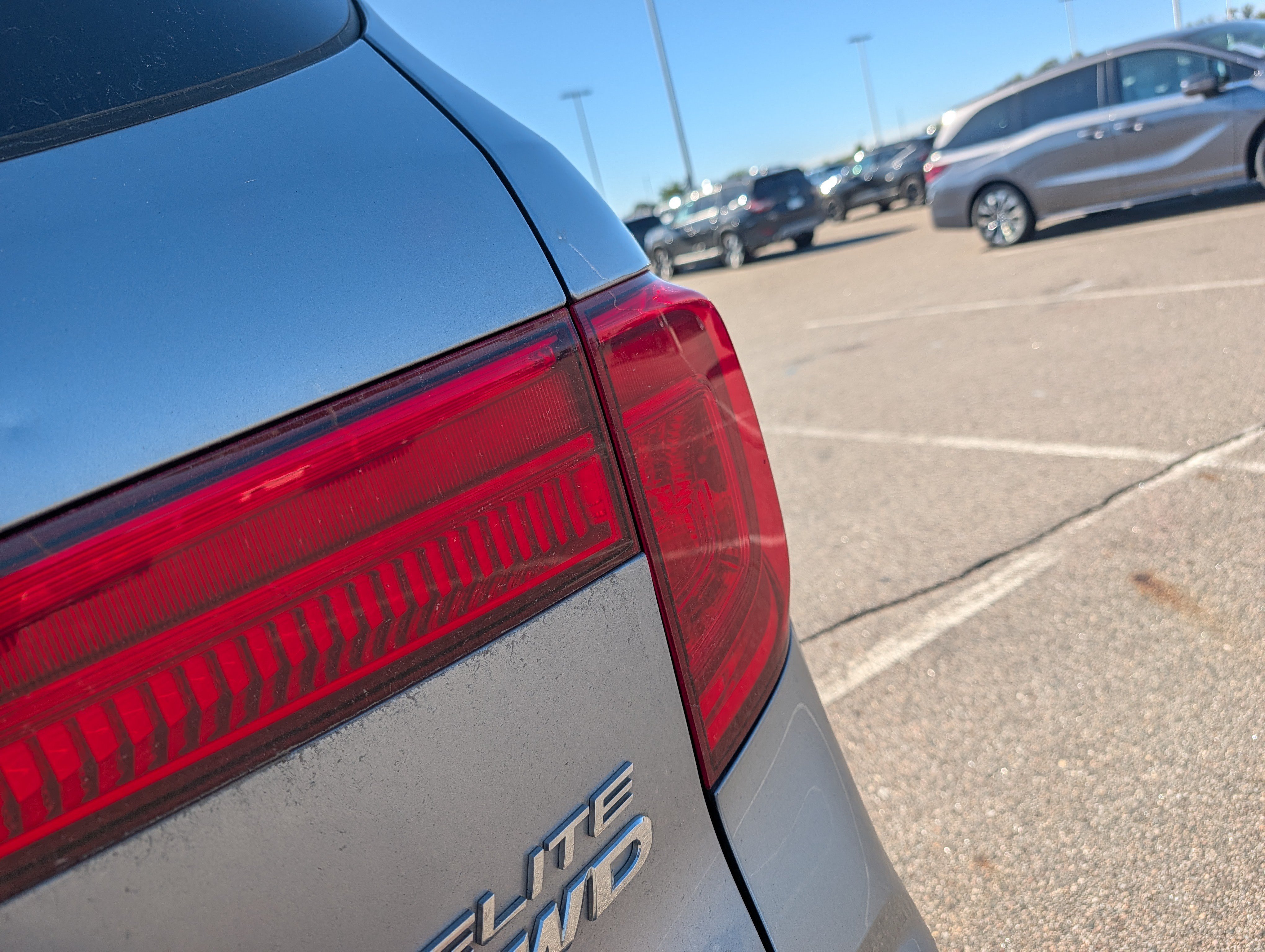 Used 2017 Honda Pilot Elite image 5