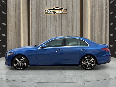 Used 2022 Mercedes-Benz C 300 Sedan w/ Exclusive Trim Package image 4