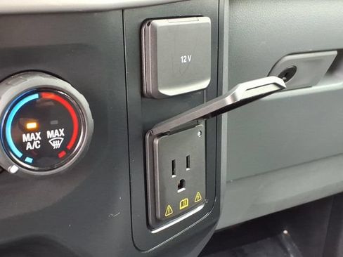 Used 2022 Ford F150 XLT w/ XTR Package AWD/4WD image 23
