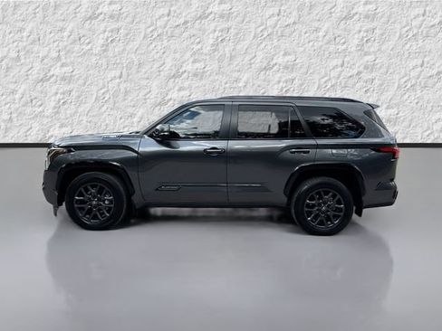 Used 2025 Toyota Sequoia Platinum AWD/4WD image 6