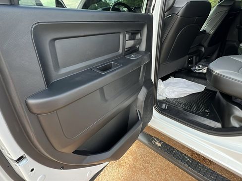 New 2026 RAM 2500 Tradesman image 18