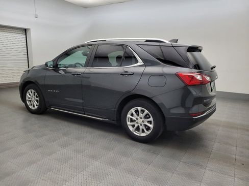 Used 2021 Chevrolet Equinox LT image 3