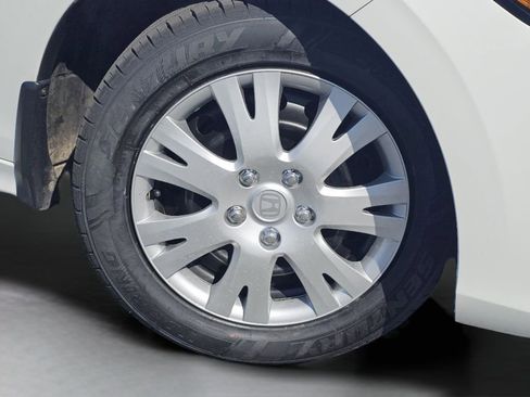 Used 2024 Honda Civic LX image 16