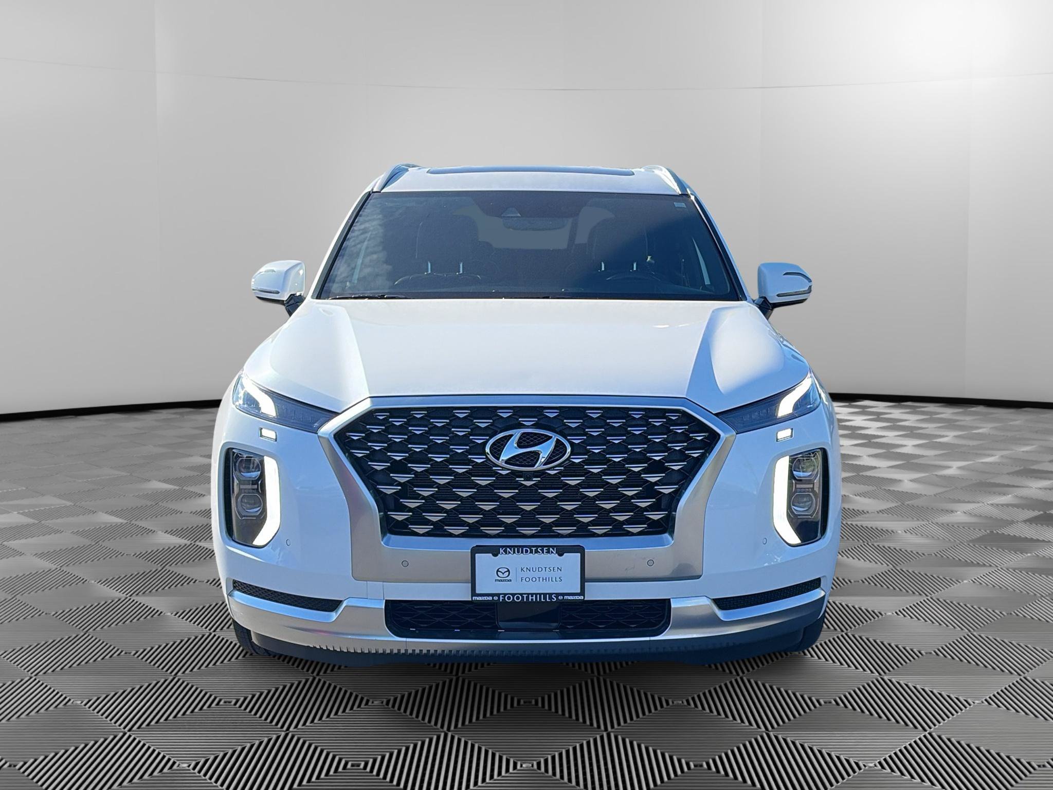 Used 2021 Hyundai Palisade Calligraphy AWD/4WD image 2