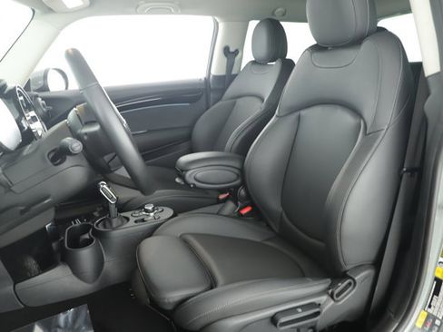 Used 2023 MINI Cooper SE image 12