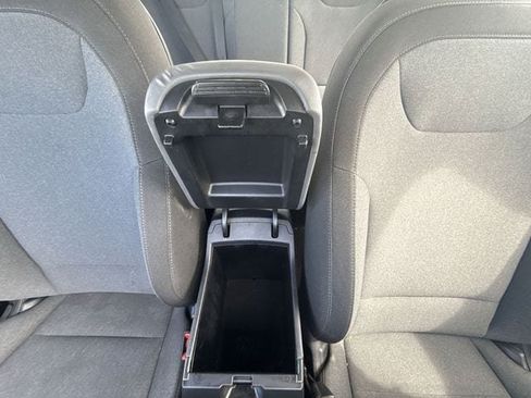 Used 2025 Kia K4 FWD image 20