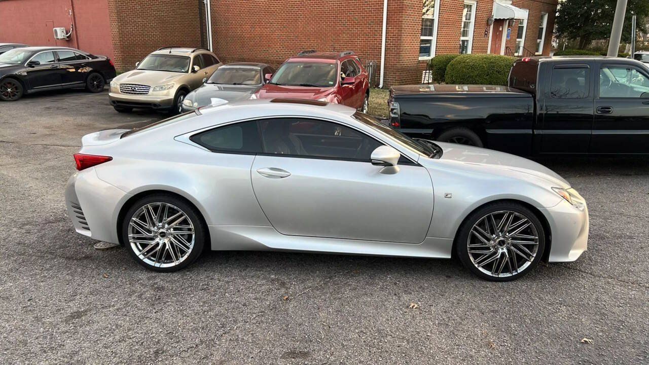 Used 2016 Lexus RC 200t RWD image 4