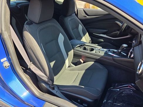 Used 2019 Chevrolet Camaro LT w/ RS Package image 17