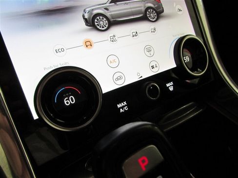 Used 2019 Land Rover Range Rover Sport HSE image 39