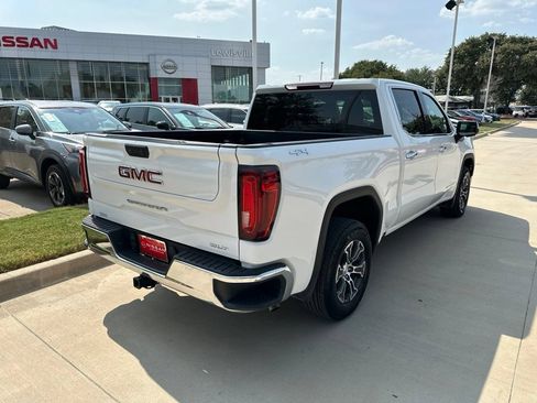 Used 2025 GMC Sierra 1500 SLT AWD/4WD image 7
