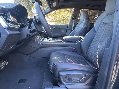 New 2026 Audi RS Q8 performance image 9