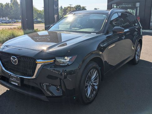 Used 2024 MAZDA CX-90 Plug-In Hybrid w/ Preferred AWD/4WD image 2