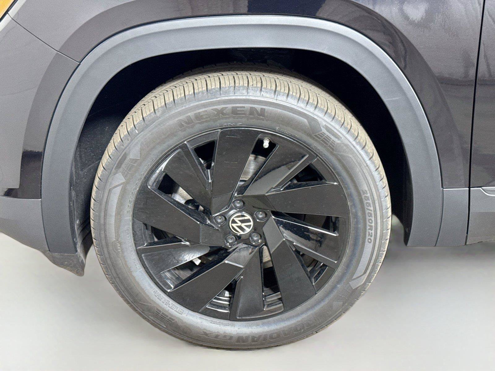 New 2026 Volkswagen Atlas SE FWD image 19