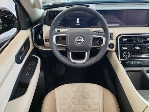 New 2025 Nissan Armada Platinum Reserve image 16