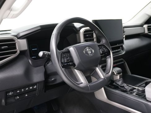 Used 2024 Toyota Tundra Limited image 8