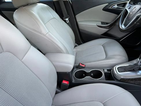 Used 2015 Buick Verano FWD image 35