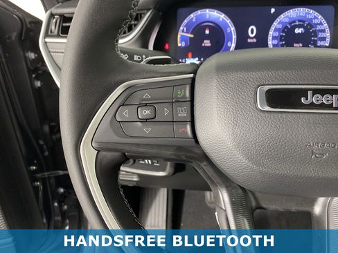 New 2025 Jeep Grand Cherokee L Laredo w/ Luxury Tech Group I image 20