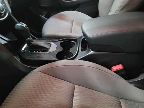 Used 2018 Hyundai Santa Fe SE image 26