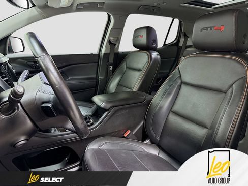 Used 2021 GMC Acadia AT4 w/ Technology Package AWD/4WD image 25