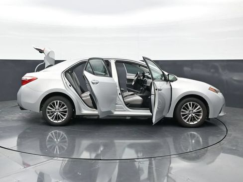 Used 2014 Toyota Corolla LE FWD image 45