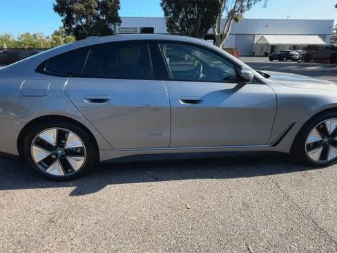Used 2023 BMW i4 eDrive35 image 9