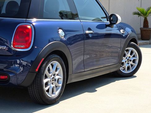 Used 2016 MINI Cooper S image 13