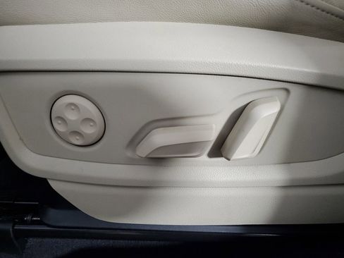 Used 2024 Audi Q5 2.0T Premium Plus image 21