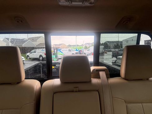 Used 2016 Ford F350 Lariat w/ Lariat Interior Package AWD/4WD image 40