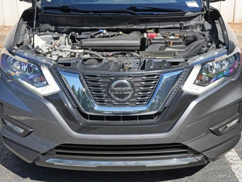 Used 2018 Nissan Rogue SL AWD/4WD image 7