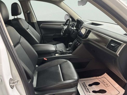 Used 2019 Volkswagen Atlas SEL R-Line AWD/4WD image 22