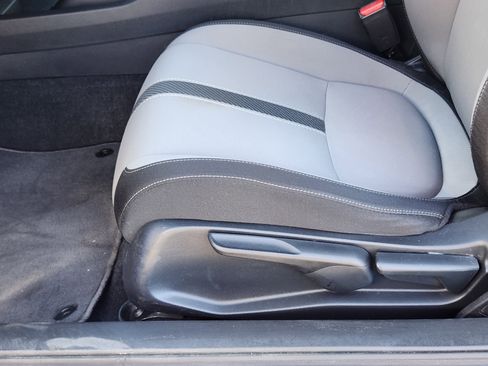 Used 2017 Honda Civic EX-T image 11