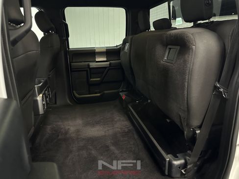 Used 2016 Ford F150 XLT w/ Equipment Group 302A Luxury AWD/4WD image 37