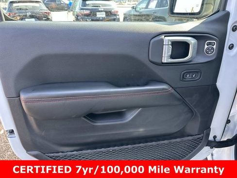 Certified 2024 Jeep Wrangler Unlimited Rubicon w/ Technology Group image 15