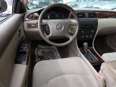 Used 2007 Buick LaCrosse CX w/ Chrome Enhancement Package FWD image 13