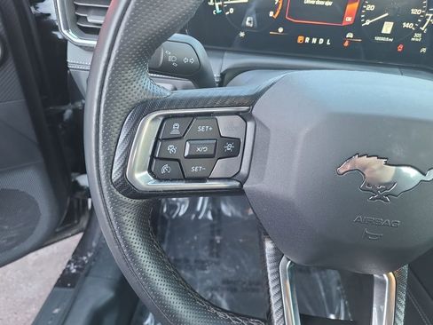 Used 2024 Ford Mustang Premium image 28