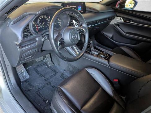 Used 2024 MAZDA MAZDA3 Hatchback w/Premium Plus Pkg image 10
