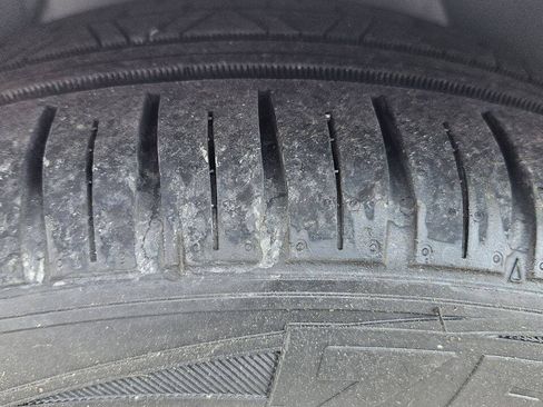 Used 2012 Ford Fusion SE FWD image 14