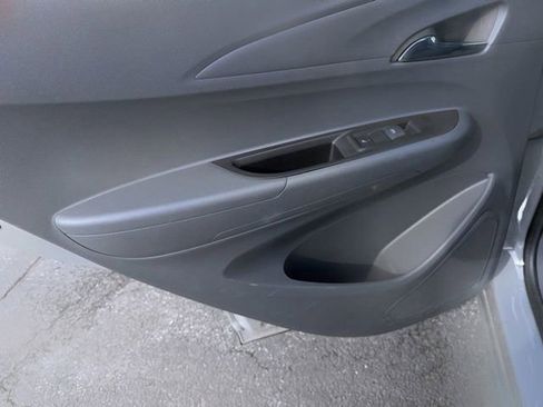 Certified 2021 Chevrolet Bolt Premier image 18